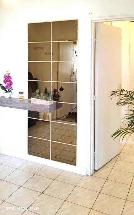 Appartamento Mariana-Basel Maisons-Alfort Esterno foto